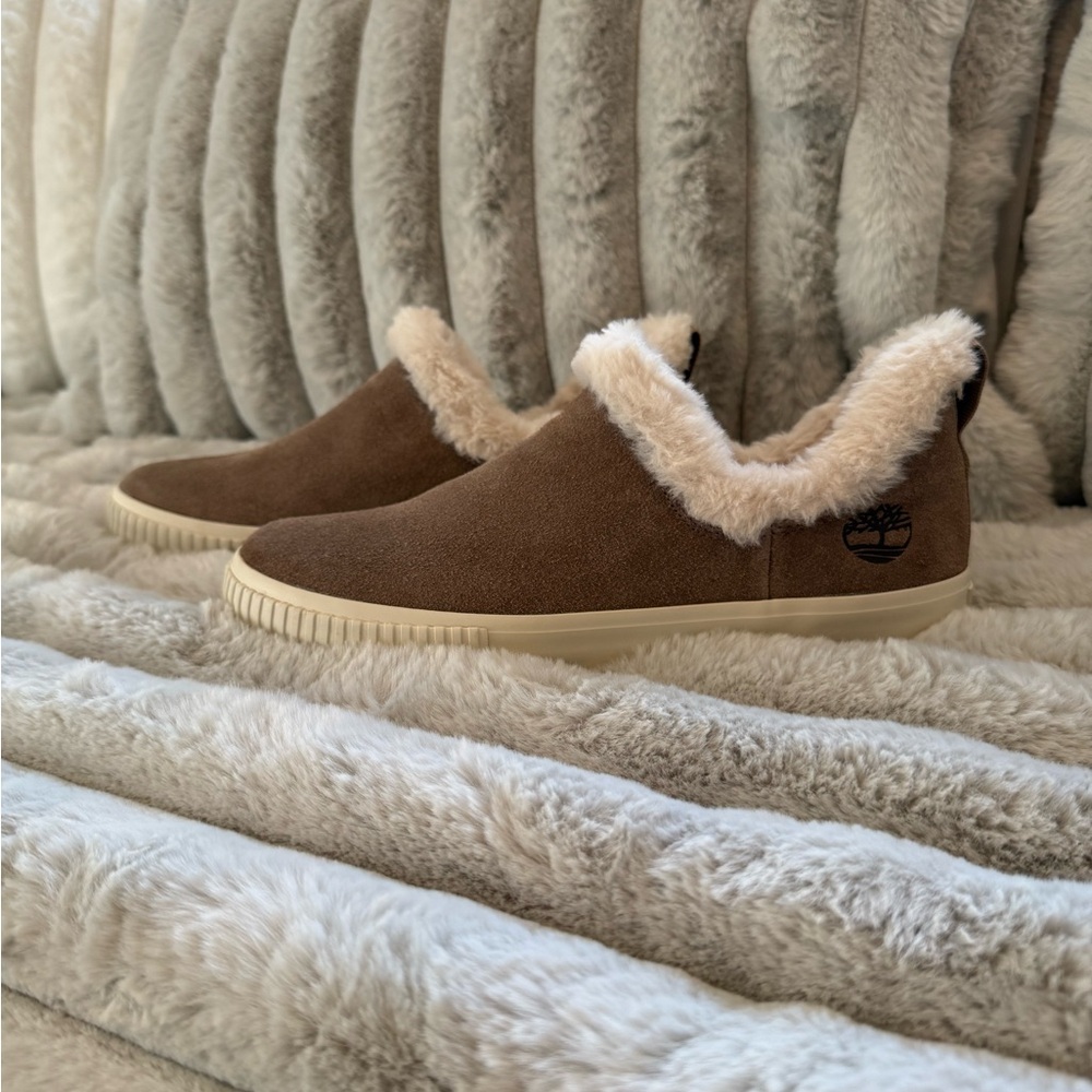 Timberland Tan Suede Fur-Lined Slip-Ons